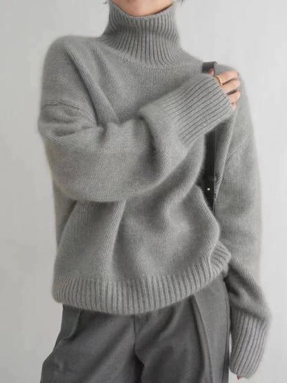 Ivania | Women’s Luxury Cashmere Turtleneck Sweater