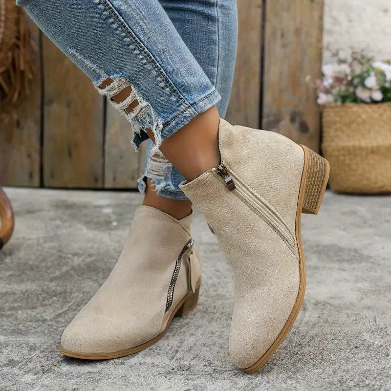 Klara | Women’s Elegant Zip Ankle Boots