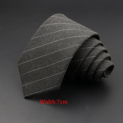 Langdon | Men’s Slim Solid Colour Tie