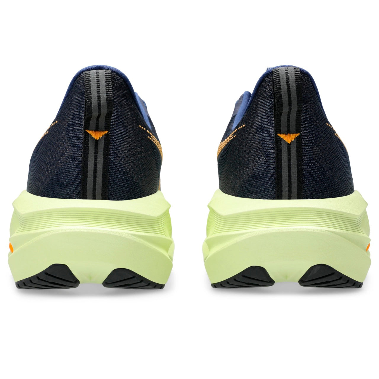 Novablast 5 Running Shoes Lightweight Cushioned Breathable Road Running Sneakers