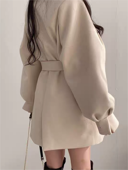 Perla | Women’s Belted Puff Sleeve Coat